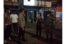 Kelabui Polisi, Pemilik...