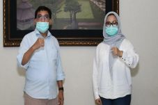 Anggota DPR RI Doakan...
