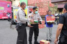 Warga Jember Terdampak...