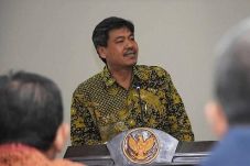 Dampak Corona, Penjualan...