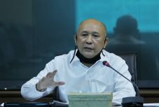 Menteri Teten Ajak KUMKM...