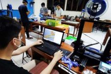 Percepat Produksi APD,...