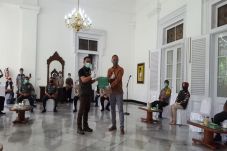 Permudah Pelaporan COVID-19,...