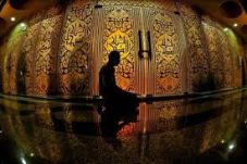 Lawan Corona, Umat Islam...
