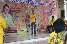 Wartawan Diminta Hati-Hati...