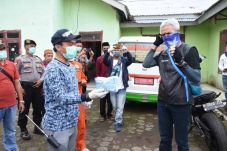 Bupati Batang Wihaji...