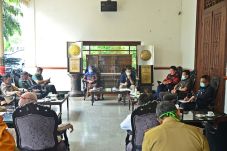 Wali Kota Salatiga Ancam...