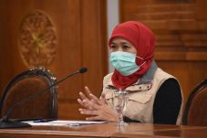 Gubernur Khofifah Minta...