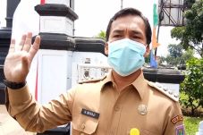 Tiga Dokter di Kabupaten...