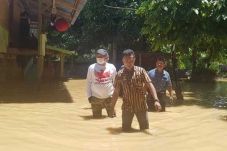 Korban Banjir Bandang...