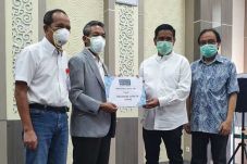 GMTD Serahkan Bantuan...