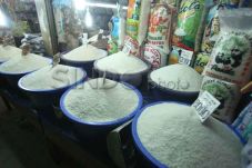 Tekan Kenaikan Harga...