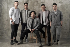 Jelang Ramadan, Band...