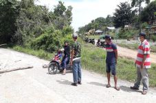 Cegah Covid-19, Warga...
