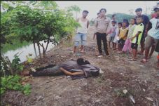 Mayat Pria Lansia Ditemukan...