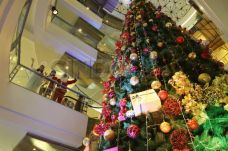 Nuansa Natal di Tunjungan...