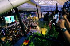 Nobar Final Piala Dunia...