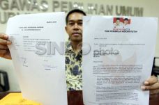 Tim Kuasa Hukum Prabowo-Hatta...
