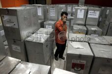 KPU Siapkan Dakumen...
