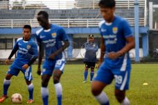 Persiapan Persib Jelang...