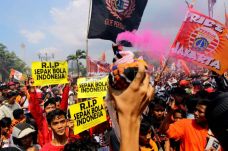 Kisruh PSSI, Jakmania...