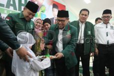 Ratusan Anak Yatim Ikuti...