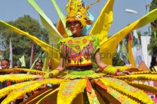 Karnaval Batik dan Parade...