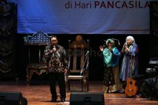 Tokoh dan Budayawan...