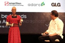 Robot Sophia Tampil...