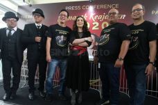 Reza Artamevia Bakal...