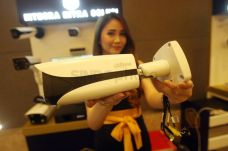 Gandeng Partner Baru,...