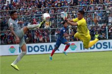 Persib Bandung Permalukan...