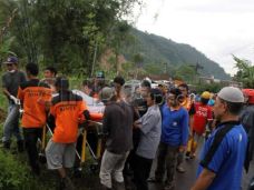 Empat Korban kembali...