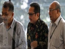 Mantan Sekjen Kementerian...