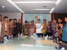 Mediasi Golkar Kubu...