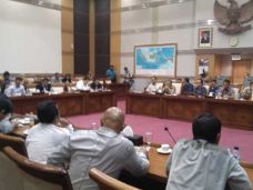 Pemerintah Diminta Evaluasi...