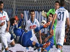 3 Gol Bunuh Diri Warnai...