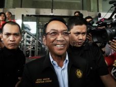 Terbukti Bersalah, Jero...