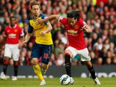 MU vs Arsenal Imbang,...