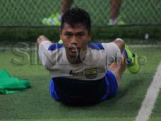 Persebaya Amburadul,...