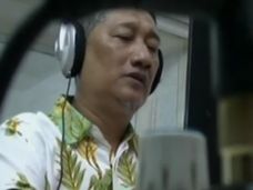 Ini Dia Pembawa Acara...