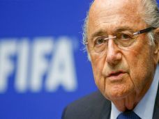 Pasca Mundurnya Blatter,...