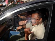 Resmi, Dahlan Iskan...