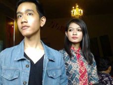 Jokowi Mantu, Angkasa...