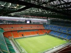 Milan Diizinkan Bangun...