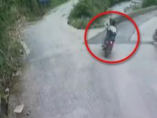 Ngebut, Pemotor di China...