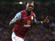 Christian Benteke Resmi...