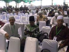 Muktamar NU Ricuh, Sidang...