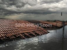 Myanmar Diterjang Banjir,...