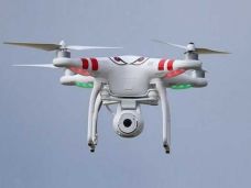 Terbangkan Drone di...